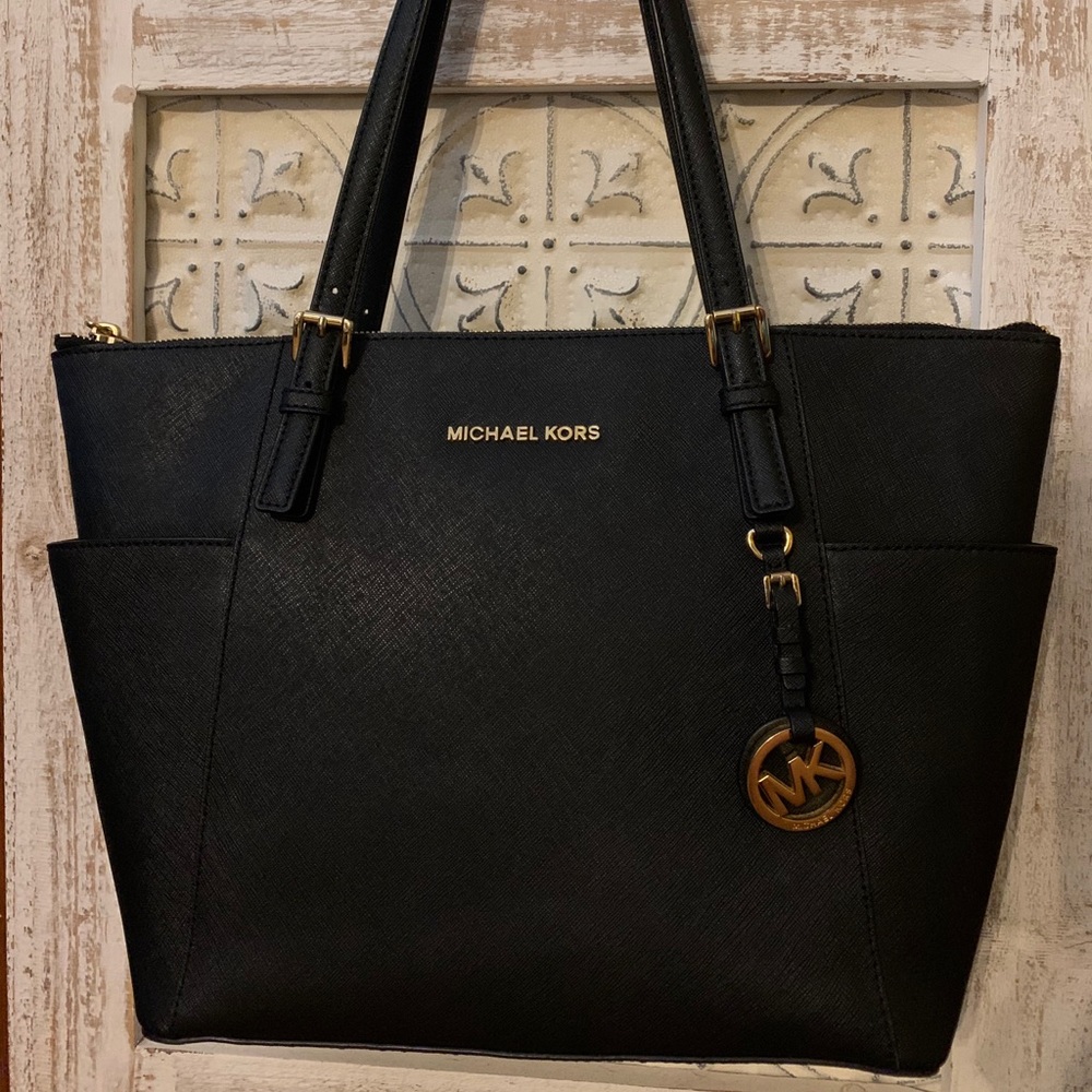 Michael Kors Medium Tote